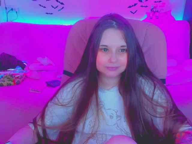 LoliSuccub webcam