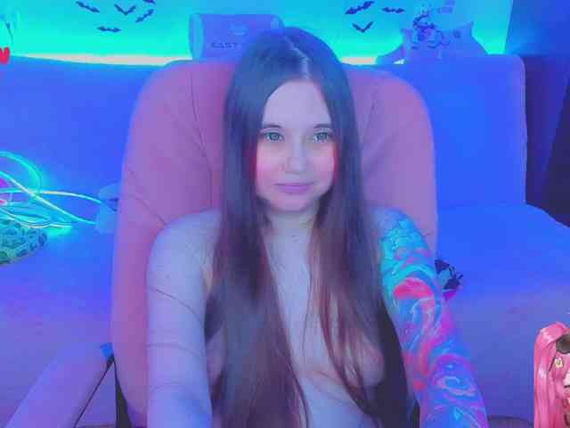 LoliSuccub webcam