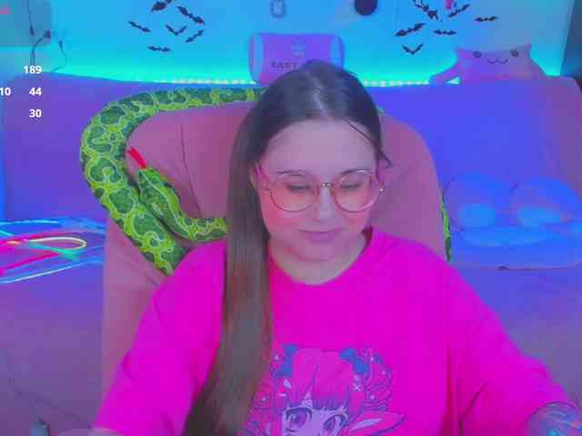 LoliSuccub webcam
