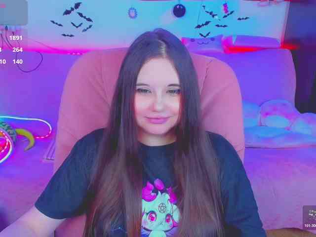 LoliSuccub webcam