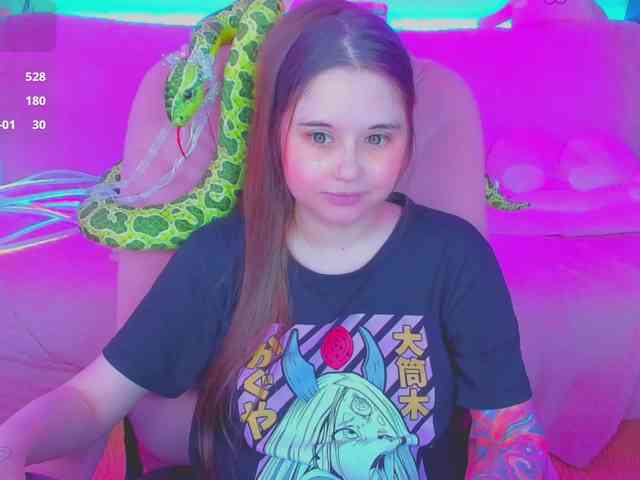 LoliSuccub webcam