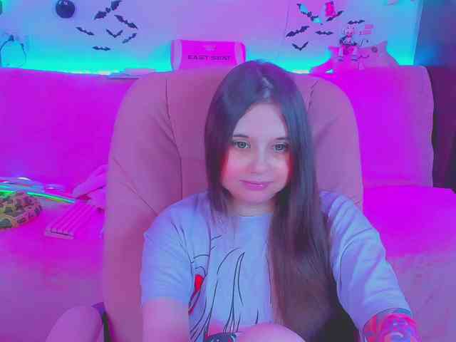 LoliSuccub webcam