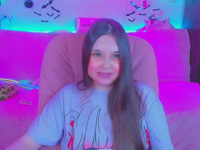 LoliSuccub webcam