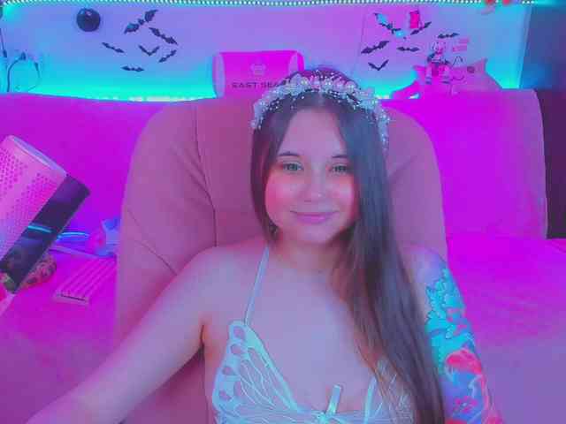 LoliSuccub webcam