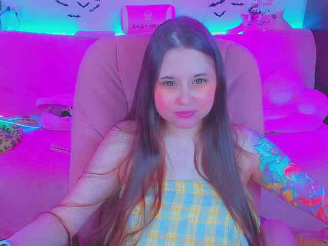 LoliSuccub webcam