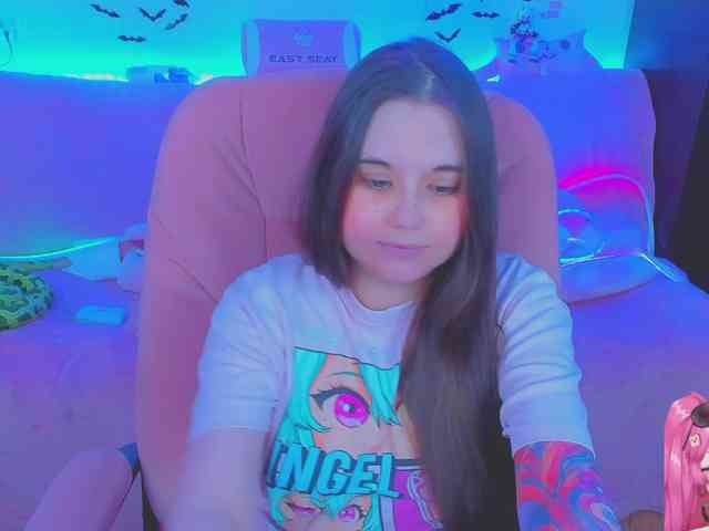 LoliSuccub webcam