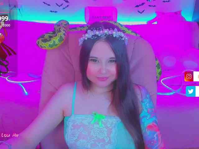 LoliSuccub webcam