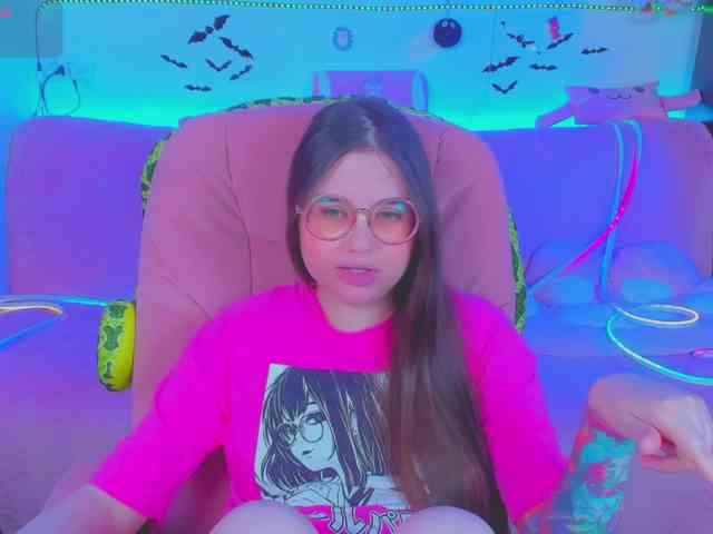 LoliSuccub webcam