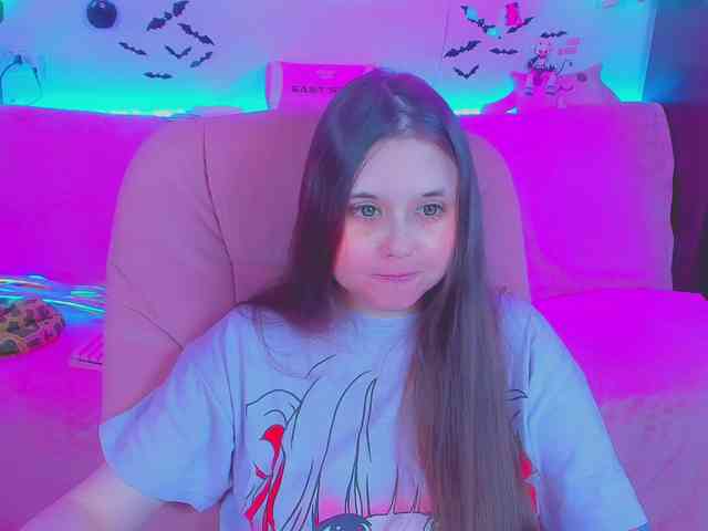 LoliSuccub webcam