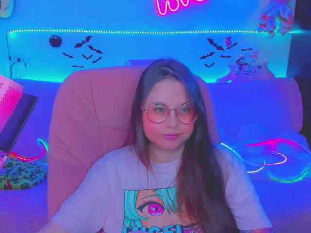 LoliSuccub webcam