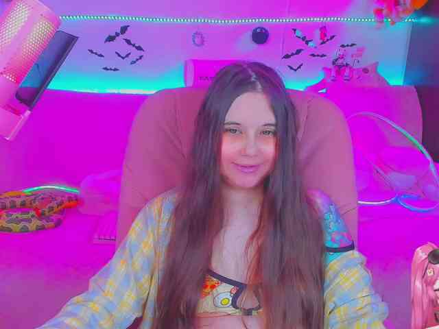 LoliSuccub webcam