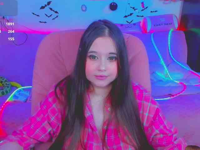 LoliSuccub webcam