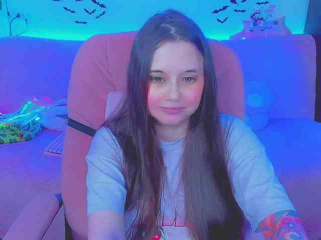 LoliSuccub webcam