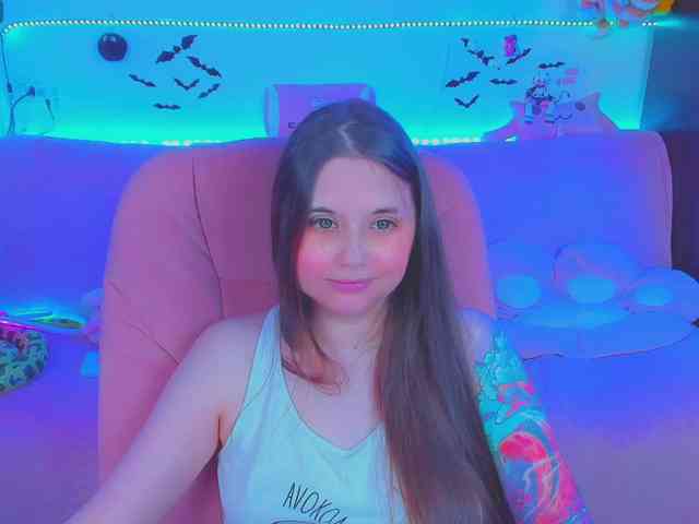 LoliSuccub webcam