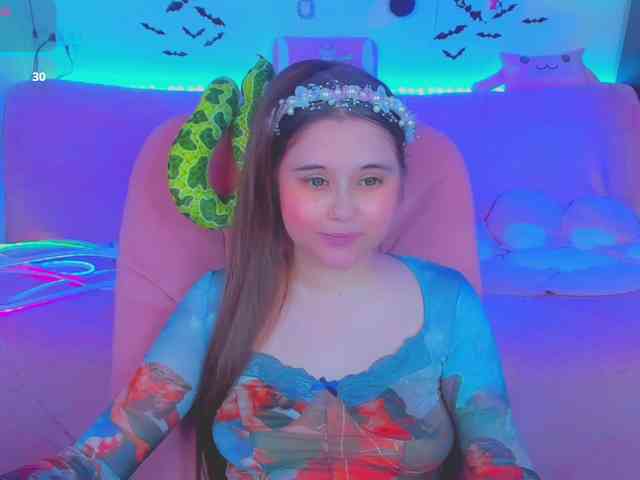 LoliSuccub webcam