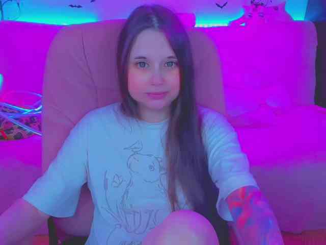 LoliSuccub webcam