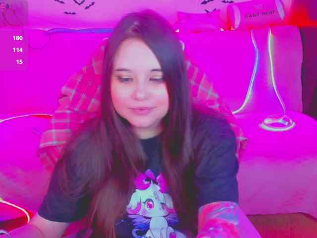 LoliSuccub webcam