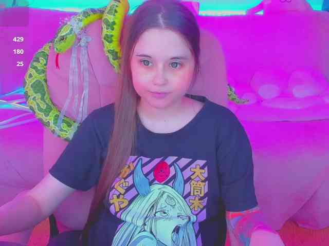 LoliSuccub webcam