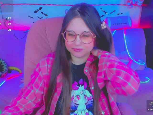 LoliSuccub webcam