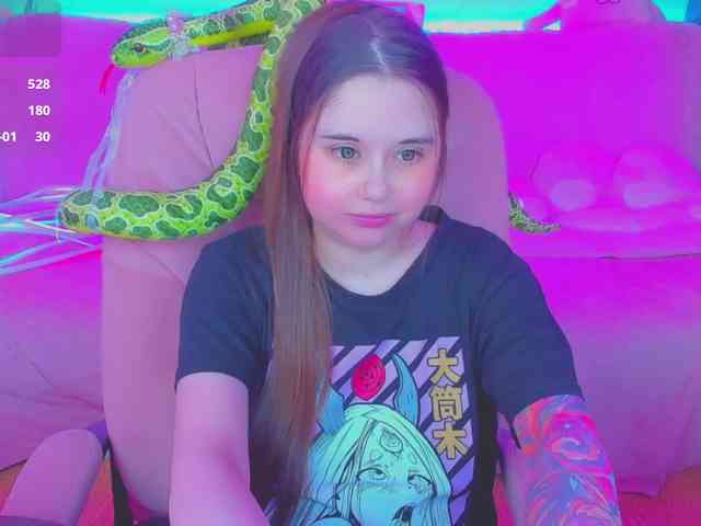 LoliSuccub webcam