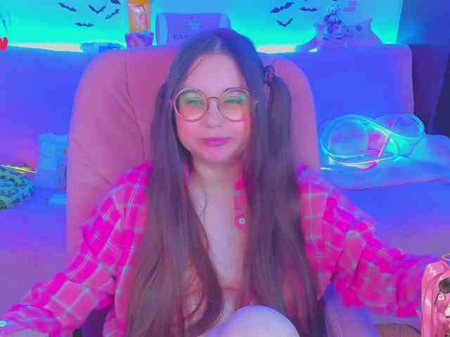 LoliSuccub webcam