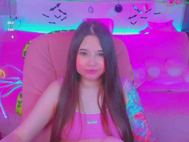 LoliSuccub webcam