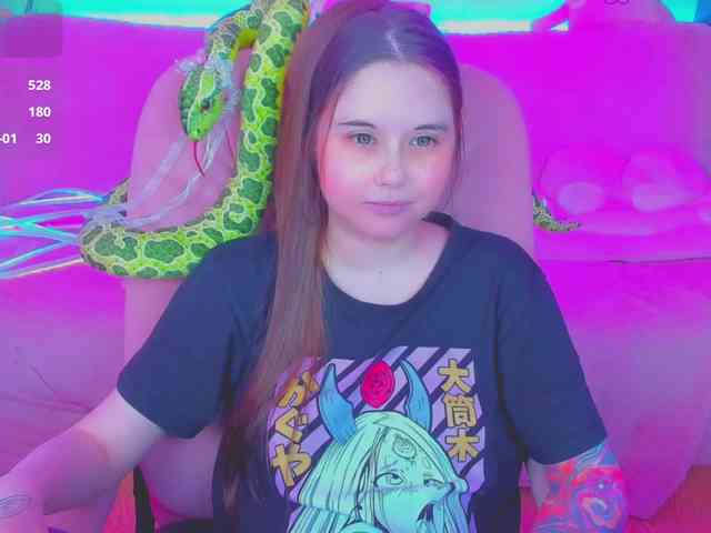 LoliSuccub webcam