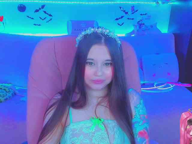 LoliSuccub webcam