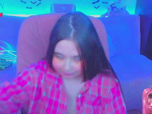 LoliSuccub webcam