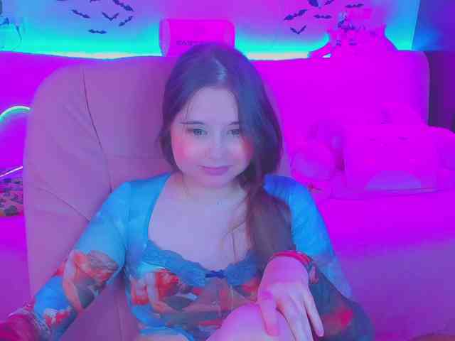 LoliSuccub webcam