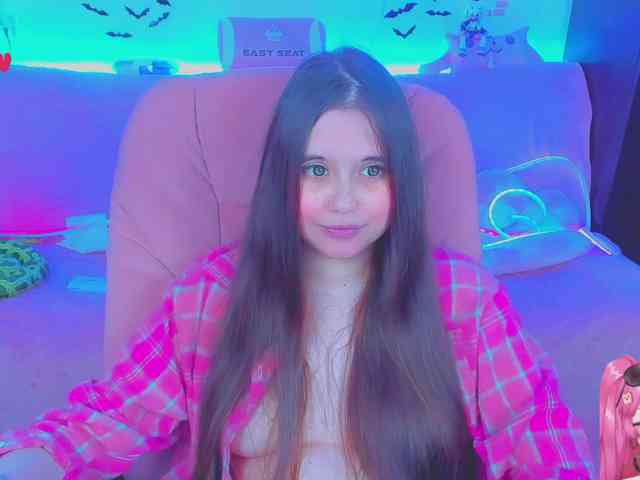 LoliSuccub webcam