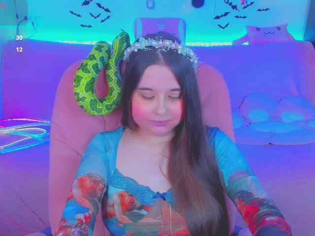 LoliSuccub webcam