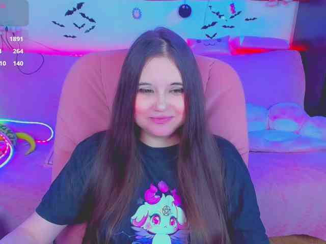 LoliSuccub webcam