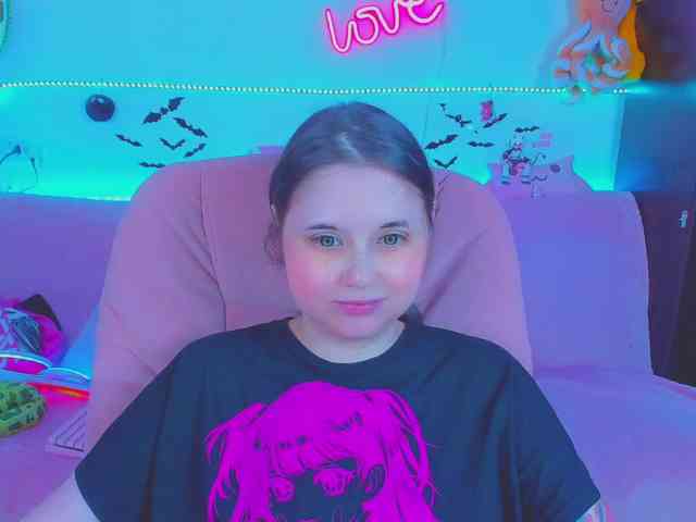 LittleKitsune Live Webcam on BongaCams