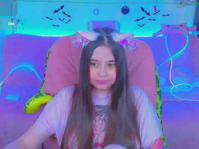 LoliSuccub webcam