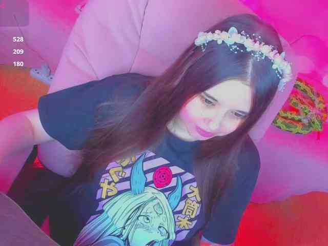 LoliSuccub webcam