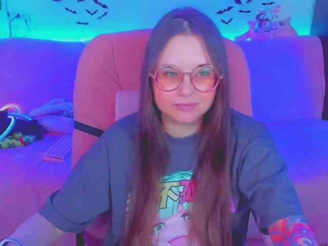 LoliSuccub webcam
