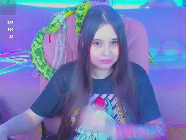 LoliSuccub webcam