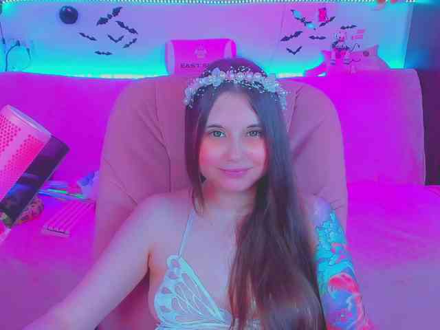 LoliSuccub webcam