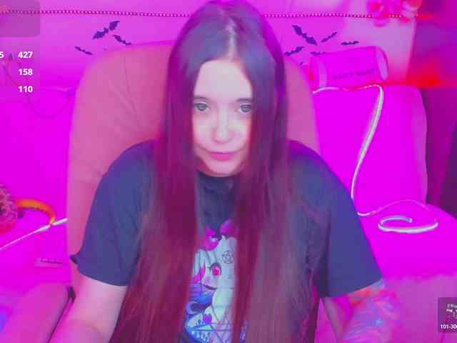LoliSuccub webcam