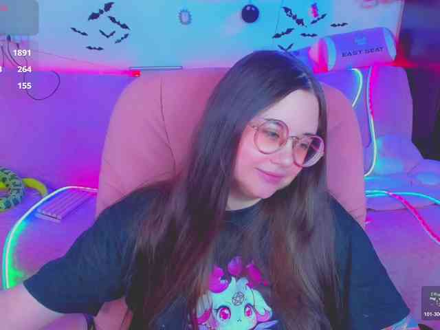 LoliSuccub webcam