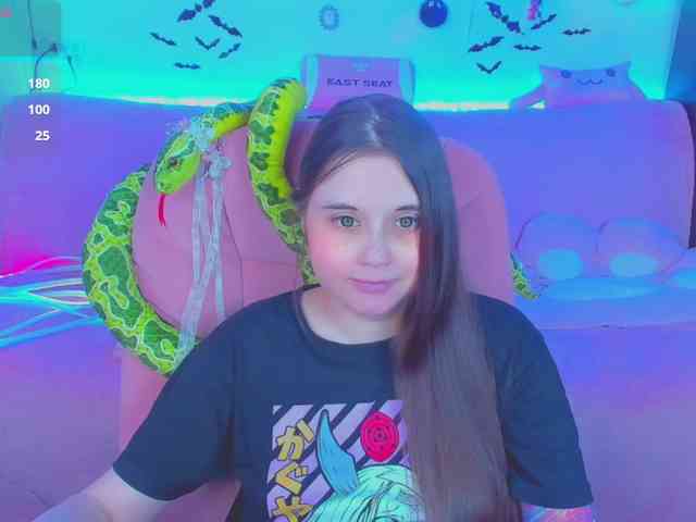 LoliSuccub webcam