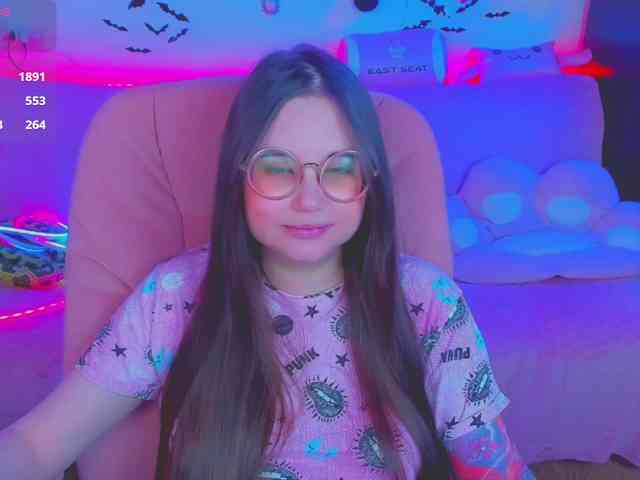 LoliSuccub webcam