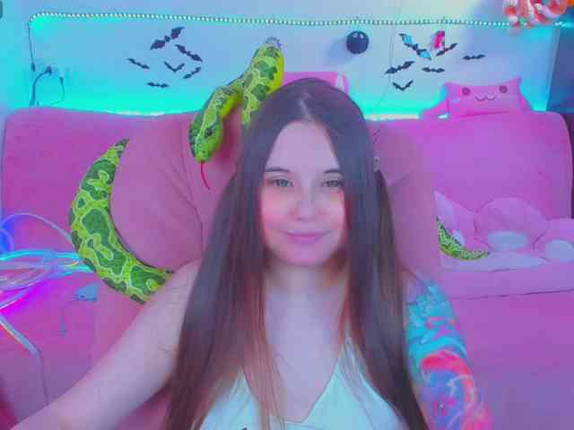 LoliSuccub webcam