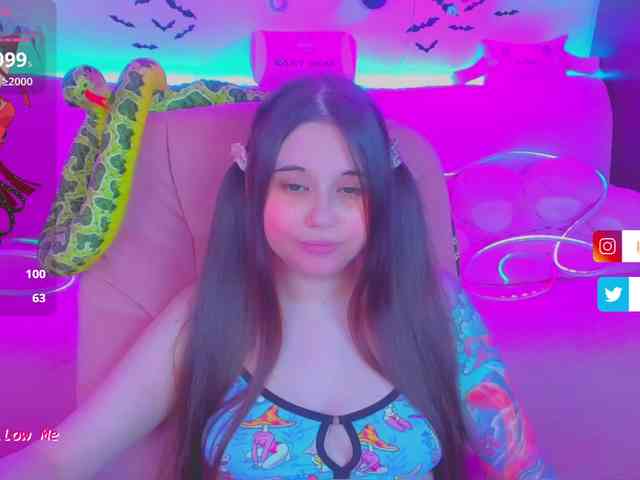 LoliSuccub webcam