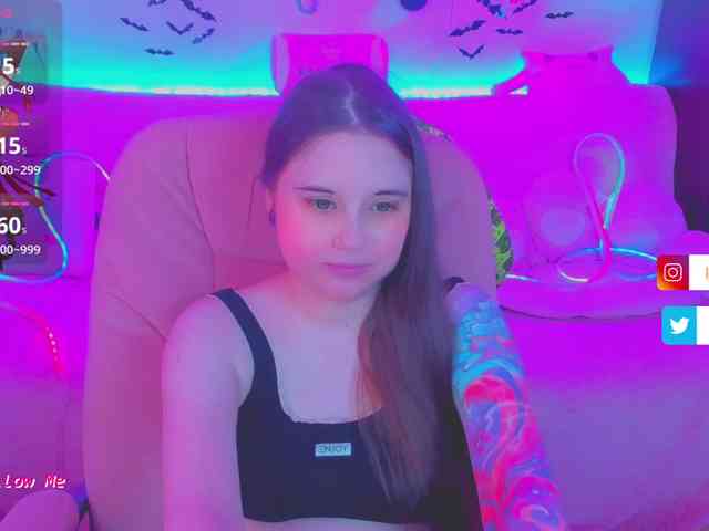 LoliSuccub webcam