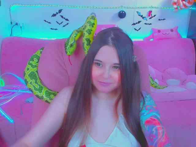LoliSuccub webcam