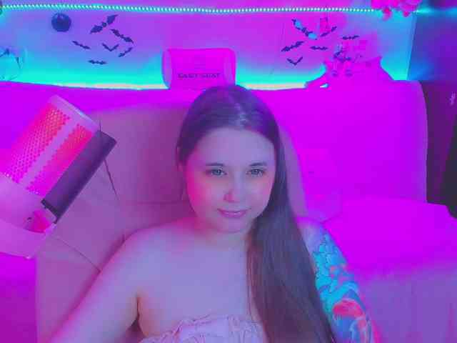 LoliSuccub webcam