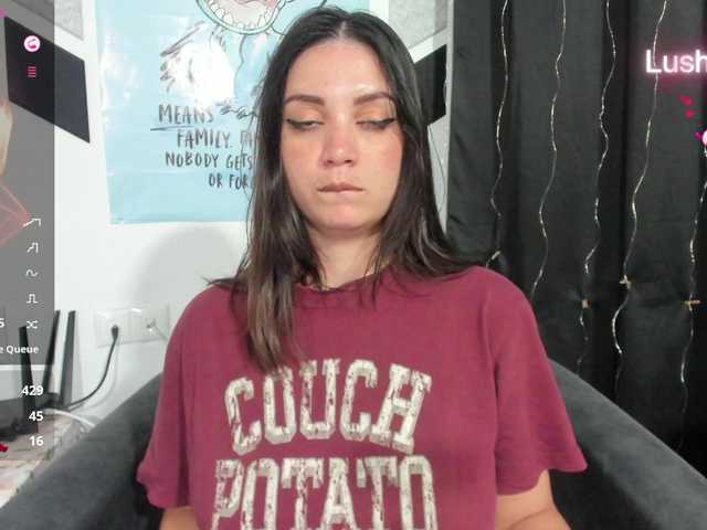 SweetLilith's BongaCams show and profile