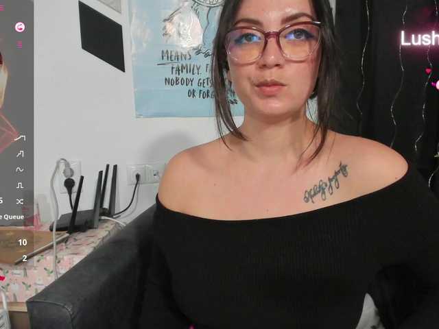 SweetLilith's BongaCams show and profile